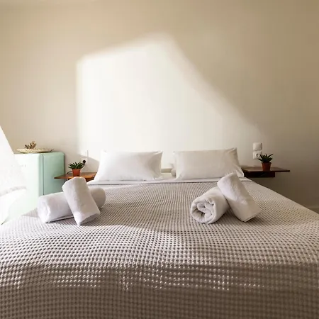 Hotel Nefelia *